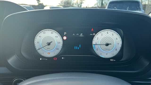 Hyundai Bayon Bayon HAT 1.0 T-gdi 90PS Tech Line DCT