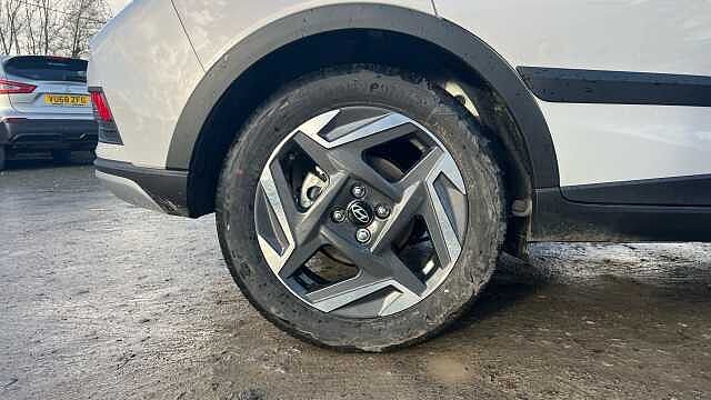 Hyundai Bayon Bayon HAT 1.0 T-gdi 90PS Tech Line DCT