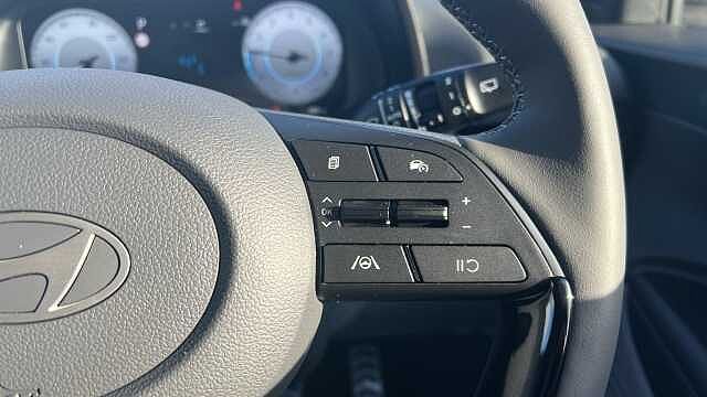 Hyundai Bayon Bayon HAT 1.0 T-gdi 90PS Tech Line DCT