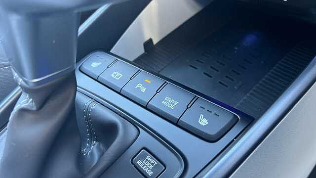 Hyundai Bayon Bayon HAT 1.0 T-gdi 90PS Tech Line DCT