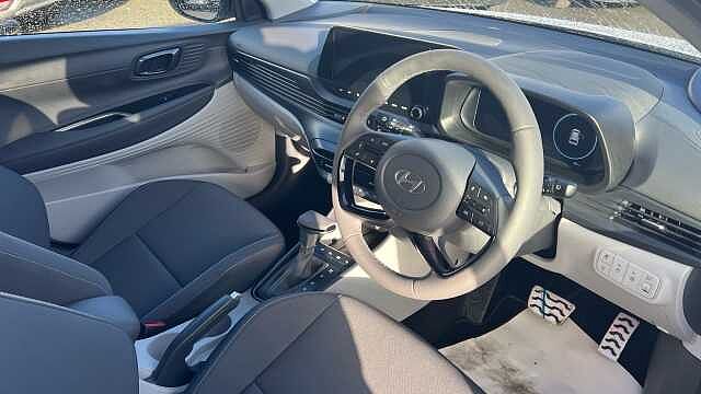 Hyundai Bayon Bayon HAT 1.0 T-gdi 90PS Tech Line DCT