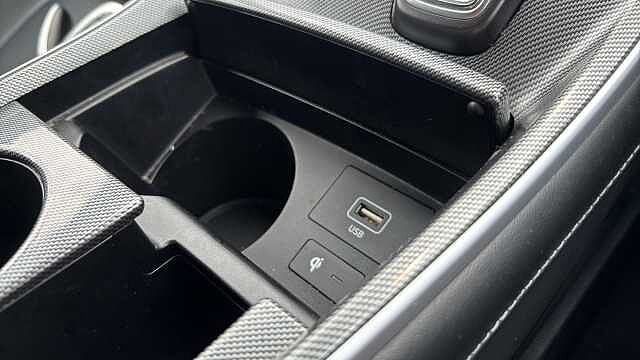 Hyundai Santa Fe SANTA FE 1.6 TGDi Hybrid Premium 5dr Auto